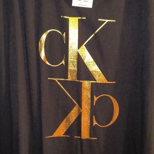 $39.50 Calvin Klein Black/Gold S/S V-neck Knit Top Size 2X. NWT